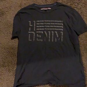 Tommy Hilfiger tee
